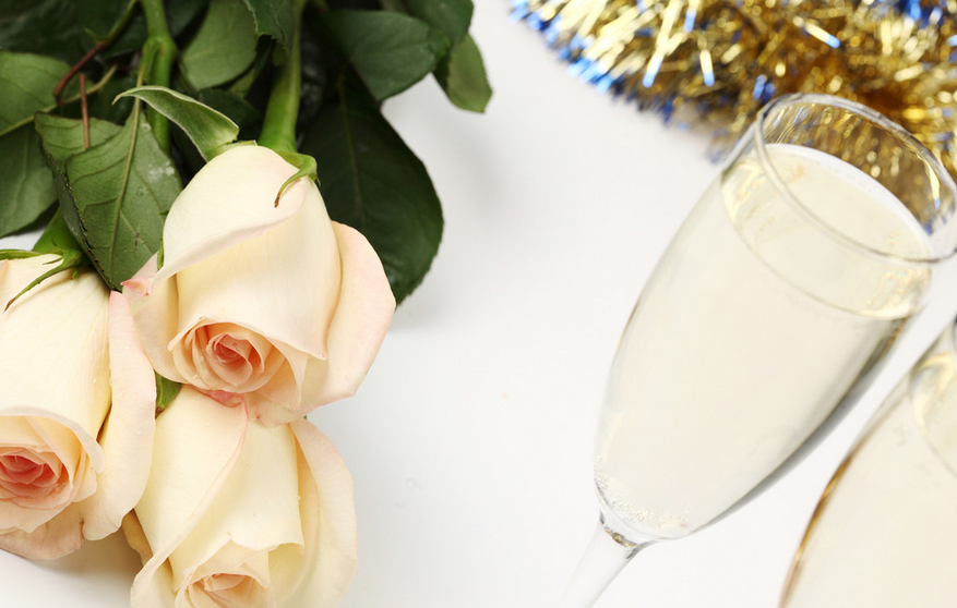 表白送玫瑰花要對對方說什么話_送表白玫瑰花一般送幾朵_表白一般送幾朵玫瑰花