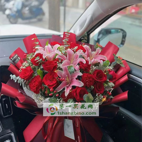 送朋友花卡片寫什么比較好_送朋友花卡片寄語_送花給朋友卡片上寫什么