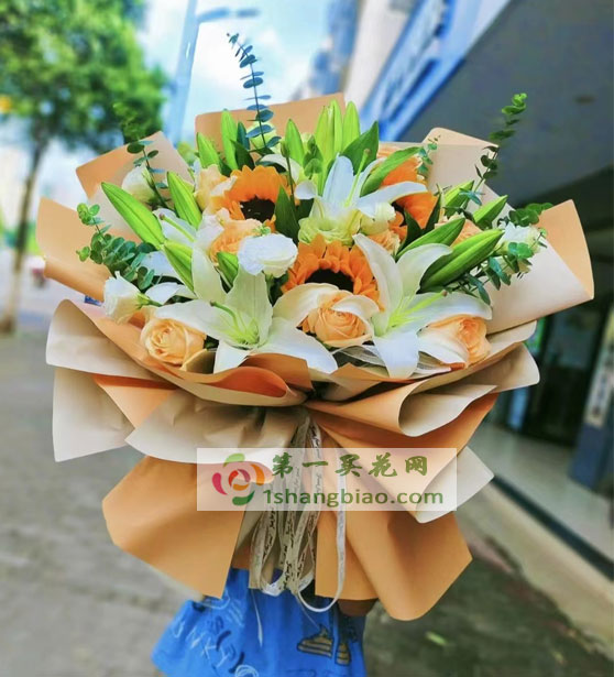 女生送正常花什么意思_女生送正?；ù硎裁確女生送女生花正常嗎